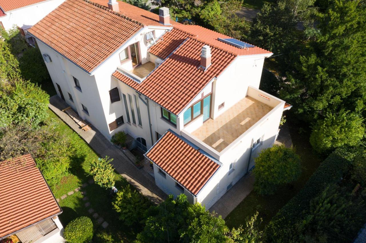 Apartmani Ravan Cernik  Buitenkant foto